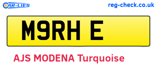 M9RHE are the vehicle registration plates.