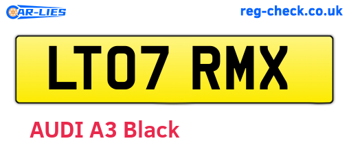 LT07RMX are the vehicle registration plates.