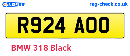 R924AOO are the vehicle registration plates.