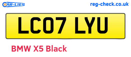LC07LYU are the vehicle registration plates.