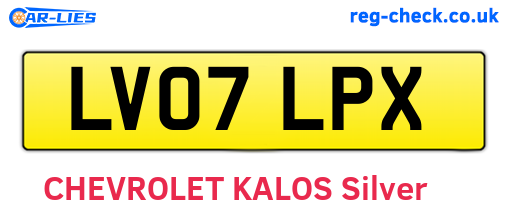 LV07LPX are the vehicle registration plates.