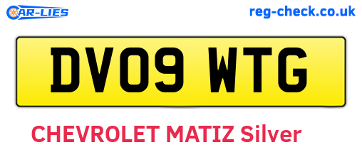DV09WTG are the vehicle registration plates.