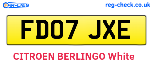 FD07JXE are the vehicle registration plates.