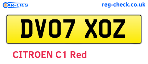 DV07XOZ are the vehicle registration plates.