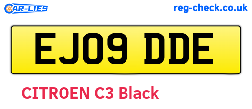 EJ09DDE are the vehicle registration plates.