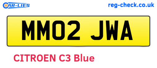 MM02JWA are the vehicle registration plates.