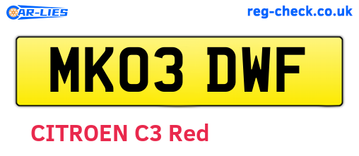 MK03DWF are the vehicle registration plates.