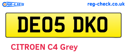 DE05DKO are the vehicle registration plates.