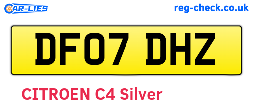 DF07DHZ are the vehicle registration plates.