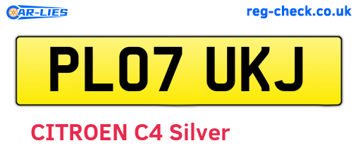 PL07UKJ are the vehicle registration plates.