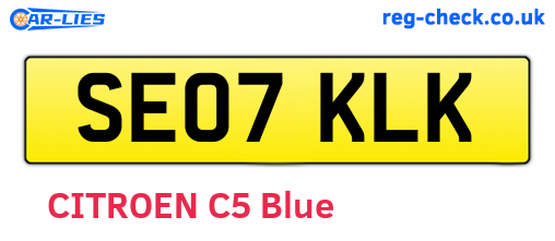SE07KLK are the vehicle registration plates.