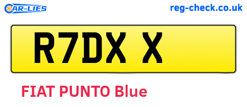 R7DXX are the vehicle registration plates.