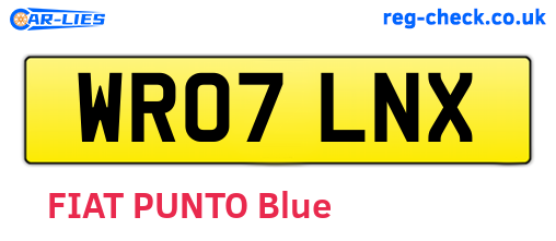 WR07LNX are the vehicle registration plates.