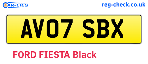 AV07SBX are the vehicle registration plates.