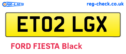 ET02LGX are the vehicle registration plates.
