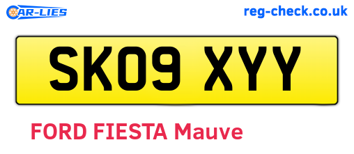 SK09XYY are the vehicle registration plates.