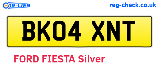 BK04XNT are the vehicle registration plates.