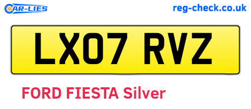 LX07RVZ are the vehicle registration plates.