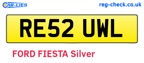 RE52UWL are the vehicle registration plates.