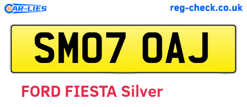 SM07OAJ are the vehicle registration plates.