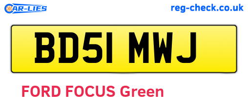 BD51MWJ are the vehicle registration plates.