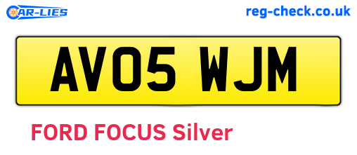 AV05WJM are the vehicle registration plates.