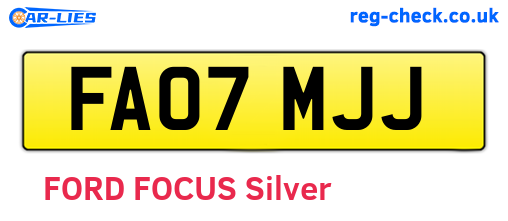 FA07MJJ are the vehicle registration plates.