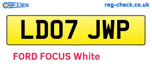 LD07JWP are the vehicle registration plates.