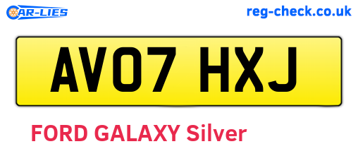 AV07HXJ are the vehicle registration plates.