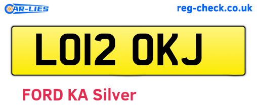 LO12OKJ are the vehicle registration plates.