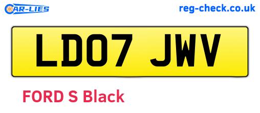 LD07JWV are the vehicle registration plates.