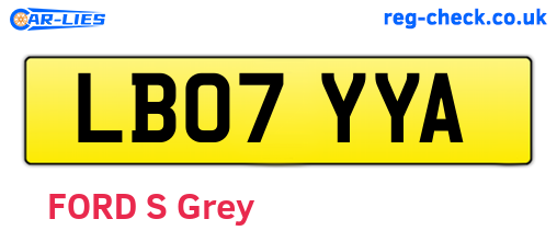 LB07YYA are the vehicle registration plates.