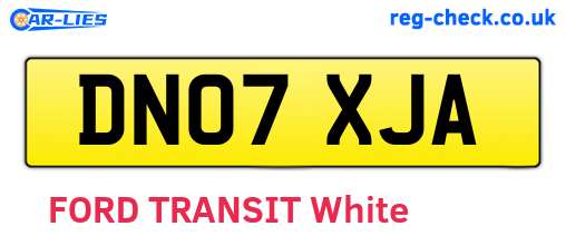 DN07XJA are the vehicle registration plates.