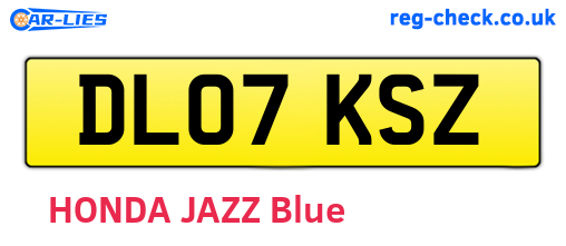 DL07KSZ are the vehicle registration plates.