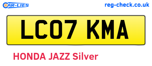 LC07KMA are the vehicle registration plates.
