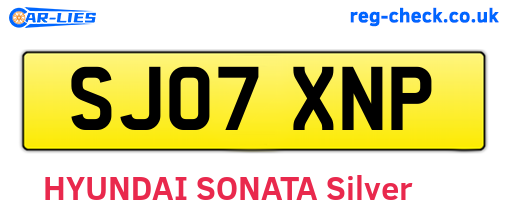 SJ07XNP are the vehicle registration plates.