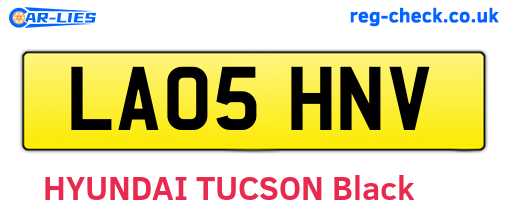 LA05HNV are the vehicle registration plates.