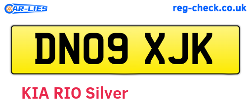 DN09XJK are the vehicle registration plates.