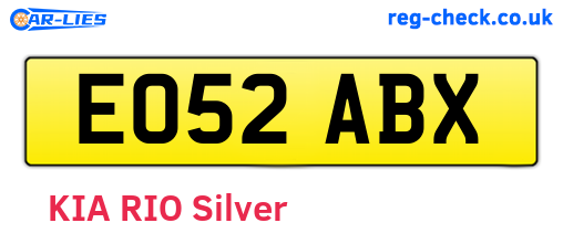 EO52ABX are the vehicle registration plates.