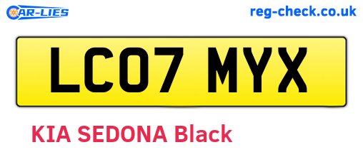 LC07MYX are the vehicle registration plates.