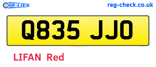Q835JJO are the vehicle registration plates.