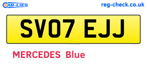 SV07EJJ are the vehicle registration plates.