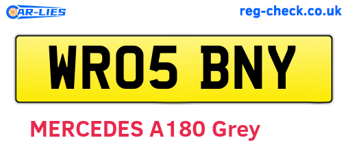 WR05BNY are the vehicle registration plates.