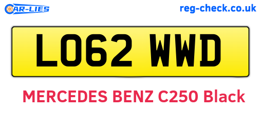 LO62WWD are the vehicle registration plates.
