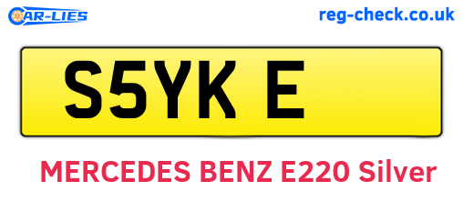 S5YKE are the vehicle registration plates.