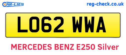 LO62WWA are the vehicle registration plates.