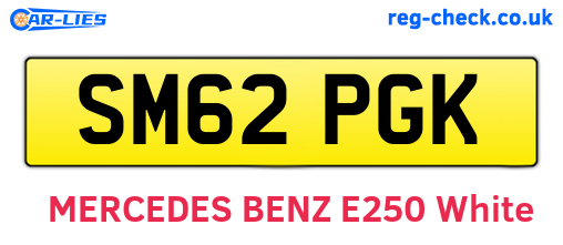 SM62PGK are the vehicle registration plates.