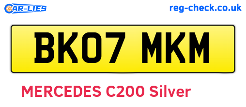 BK07MKM are the vehicle registration plates.