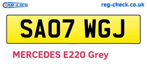 SA07WGJ are the vehicle registration plates.