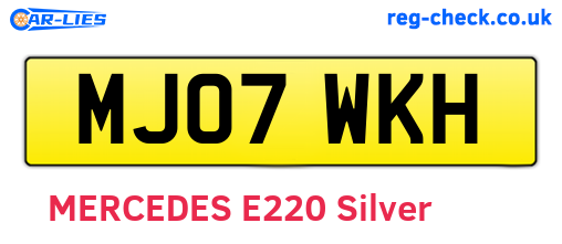 MJ07WKH are the vehicle registration plates.